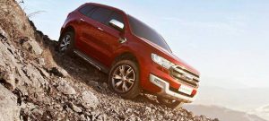 Mobil matic pada jalanan down hill