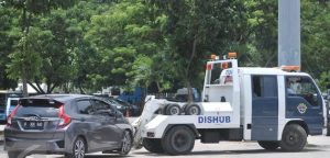 Proses derek mobil matic 